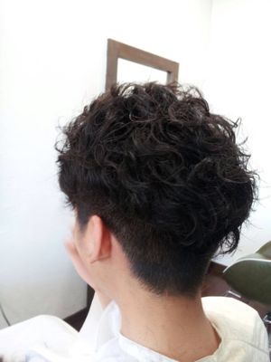 メンズパーマスタイル 美容室 Rhubarb Hair の日常をあれこれブログ メンズパーマスタイル 美容室 Rhubarb Hair の日常をあれこれブログ