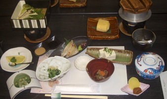北陸美術散歩 1　＠南砺市福光地区_b0044404_2132448.jpg