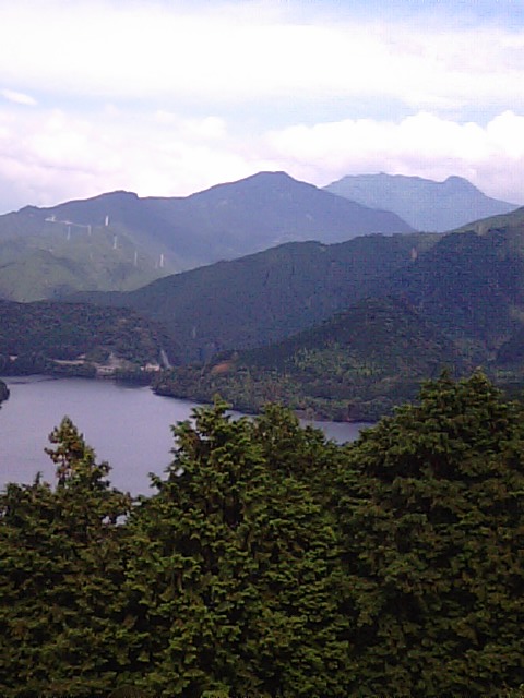 西条市・黒瀬湖と兎之山からの青田原の景観_f0231709_1825166.jpg