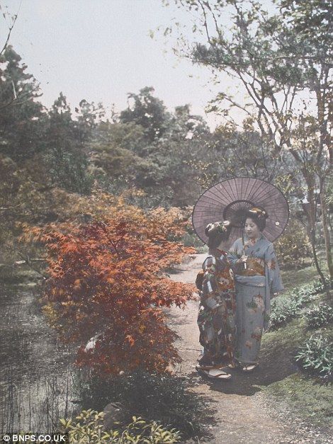 クール・ジャパン：英国で１００年以上前の日本の写真発見！_e0171614_14464875.jpg