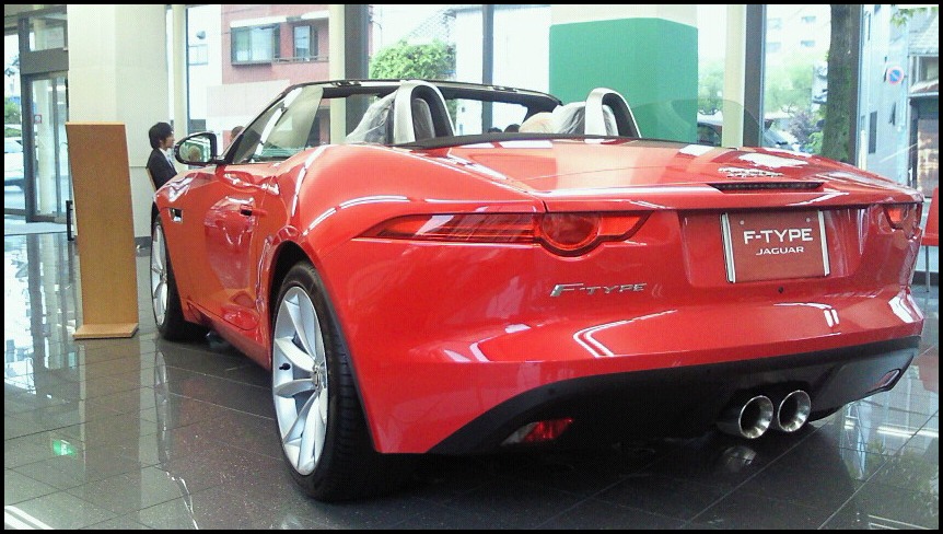 ＪＡＧＵＡＲ　　Ｆ－ＴＹＰＥ　内覧会_c0084268_856883.jpg