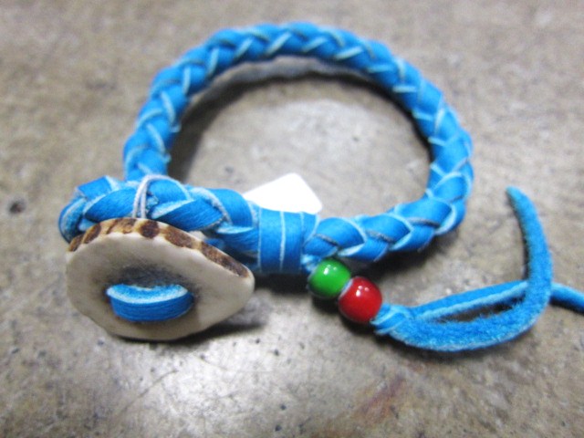 Puebro (Acoma)族･･･ディアSKIN Anklet 入荷・好評です♪♪♪_d0152280_23455537.jpg