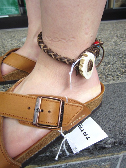 Puebro (Acoma)族・・・ディアSKIN Anklet 入荷・好評です♪♪♪_d0152280_23483710.jpg