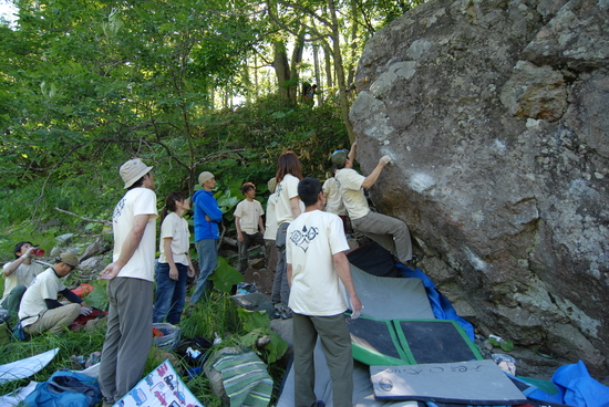 第二回 ボルダ―祭りinニニウ レポート_d0198793_1235301.jpg