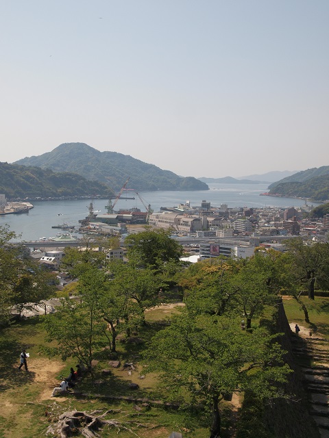 e0303726_1354850.jpg