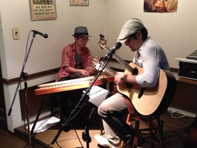 ダルシマー&ギター・ブズーキ&チェロ_d0225380_230348.jpg