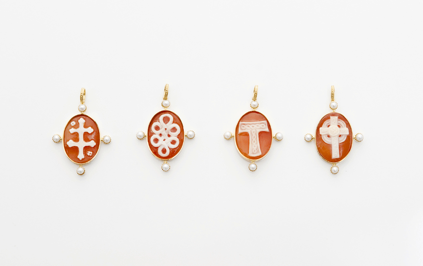 Amulet cameo_f0009782_17204810.gif