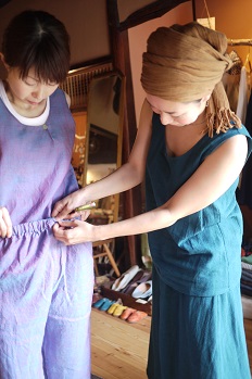 ②試着大会・つづき~acota(アコタ)の服~_f0226293_747584.jpg