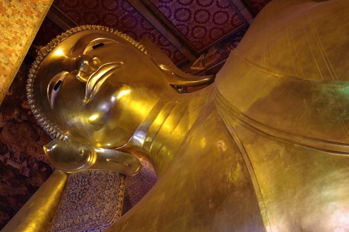 Wat Pho Reclining Buddha_d0032114_63318100.jpg