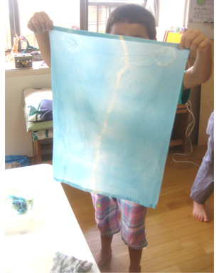 藍のたたき染め・幼 小学生クラス_f0211514_19352467.jpg