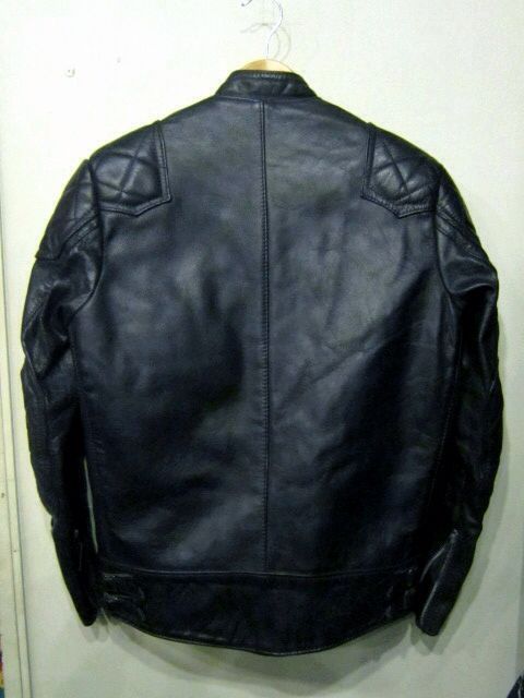 「 70\'s NORTH BEACH LEATHER & 70\'s LEWIS LEATHERS 」_c0078333_2453448.jpg