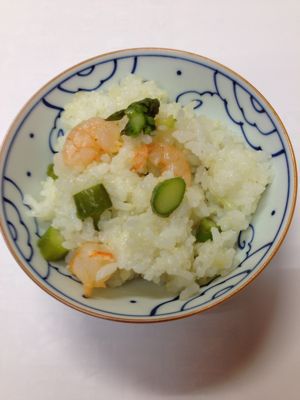 海老とアスパラのご飯、鰯の生姜煮_c0037336_21554760.jpg