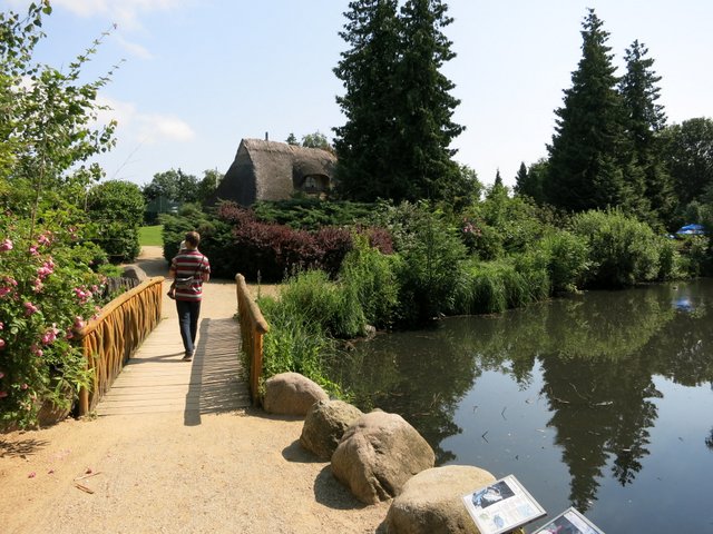 動物園にお出かけ_f0210340_0493670.jpg