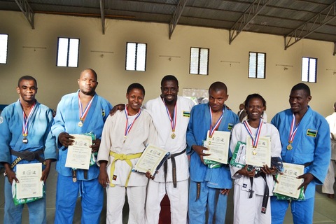 THE RESULT OF TANZANIA NATIONAL WEIGHT CATEGORY JUDO CHAMPIONSHIP 2013～体重別柔道選手権結果_a0088841_1123762.jpg