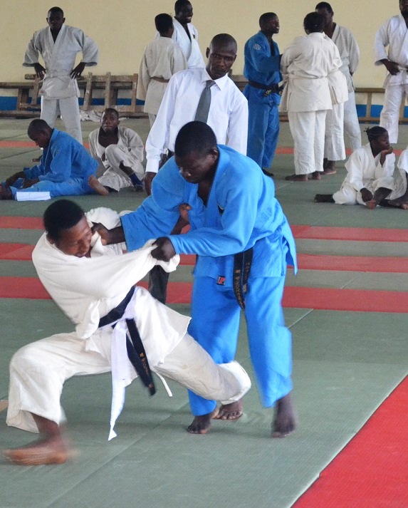 THE RESULT OF TANZANIA NATIONAL WEIGHT CATEGORY JUDO CHAMPIONSHIP 2013～体重別柔道選手権結果_a0088841_11255327.jpg