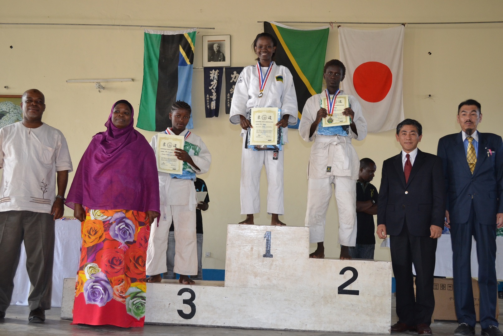 THE RESULT OF TANZANIA NATIONAL WEIGHT CATEGORY JUDO CHAMPIONSHIP 2013～体重別柔道選手権結果_a0088841_11363647.jpg