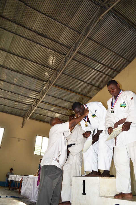 THE RESULT OF TANZANIA NATIONAL WEIGHT CATEGORY JUDO CHAMPIONSHIP 2013～体重別柔道選手権結果_a0088841_11391283.jpg