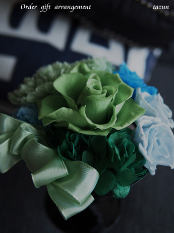 【Blue/Green/Gift】_d0144095_203380.jpg