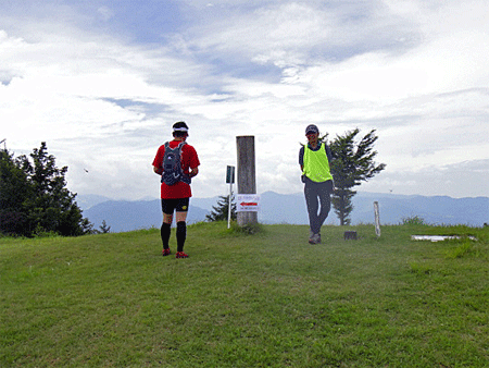 b0108100_0415581.gif