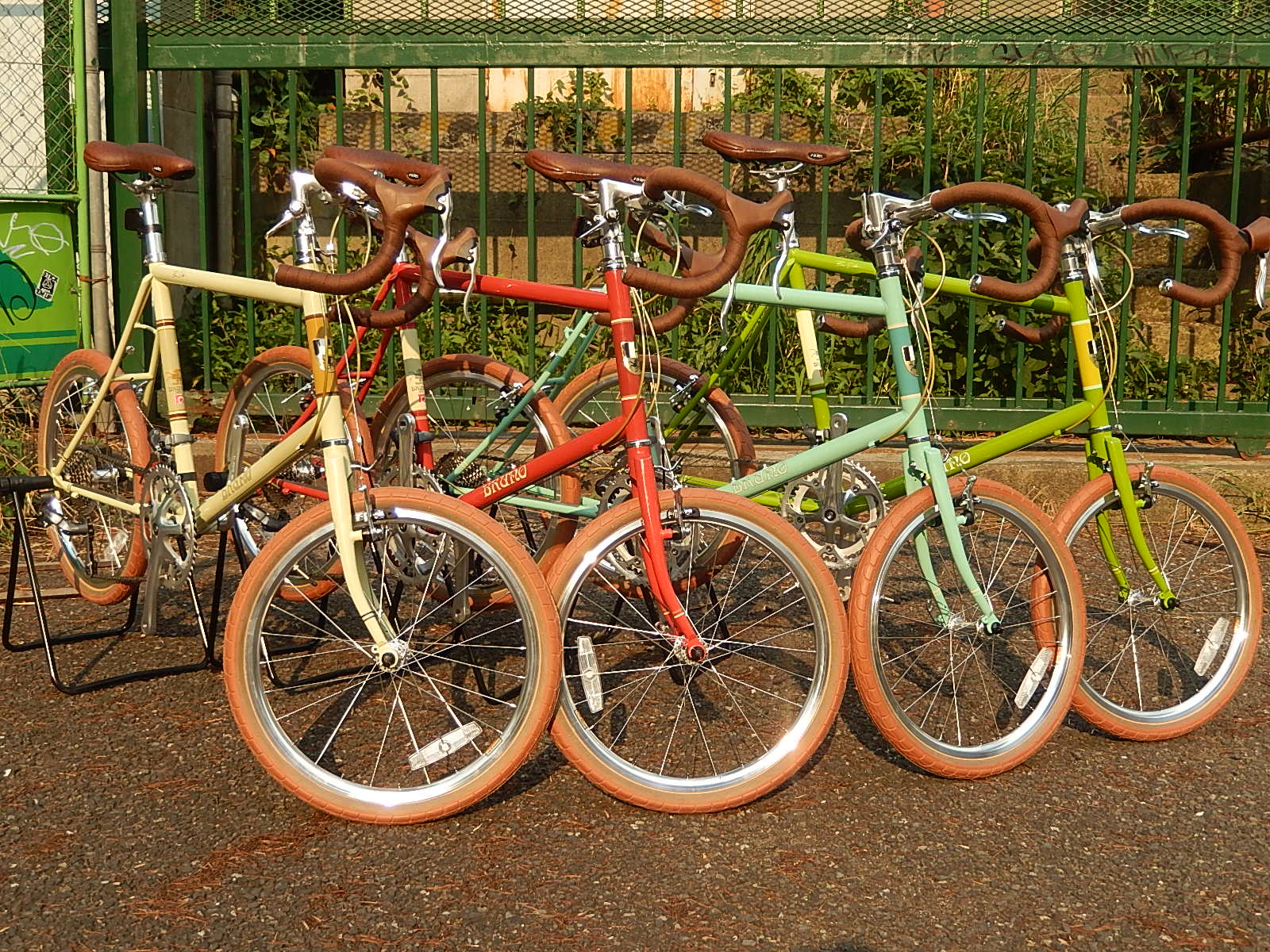 2014 モデル BRUNO Minivelo 20 road 入荷_e0188759_16463954.jpg