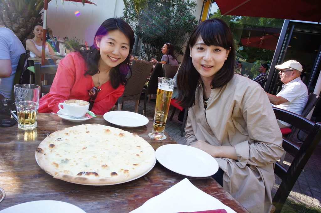 日曜の夕方@AMPELMANN Restraunt_c0180686_1265346.jpg