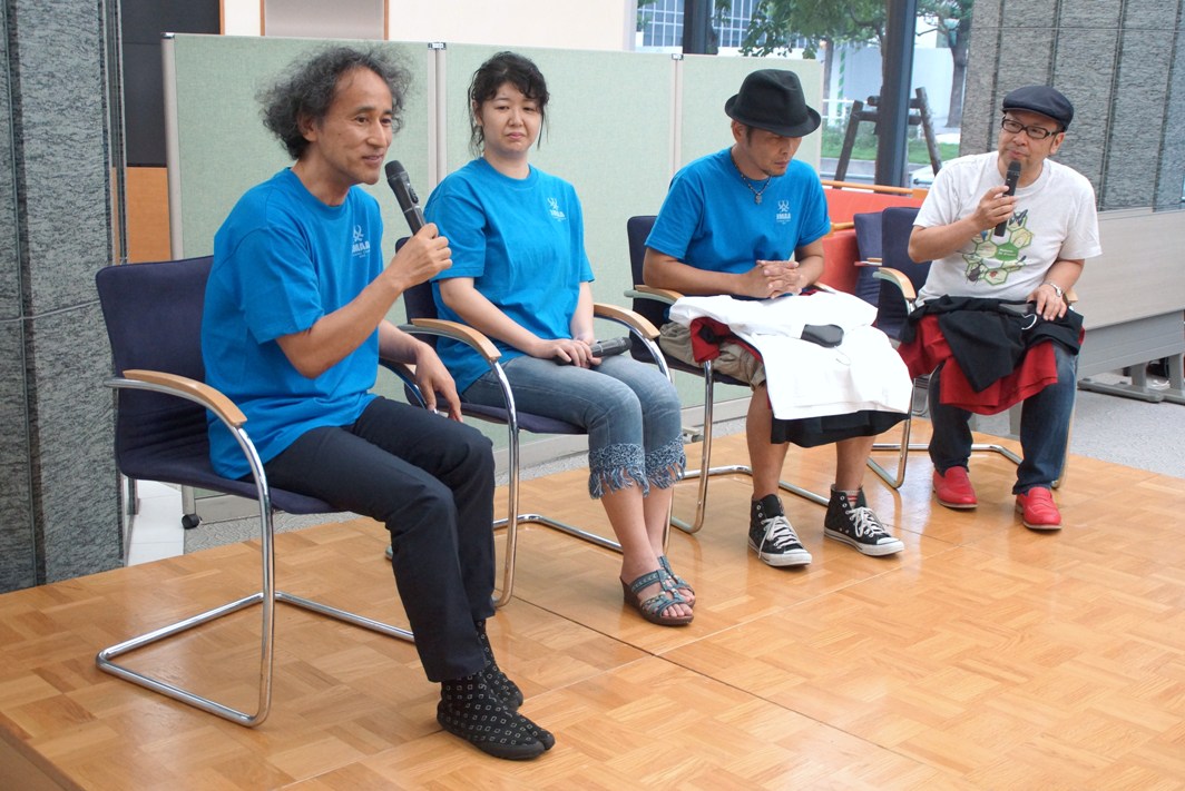 久米繊維の久米信行会長公開講座~11~18日・東日本大震災被災地支援むすぶ展Tシャツ展示@日本財団ビル_f0006713_22314913.jpg