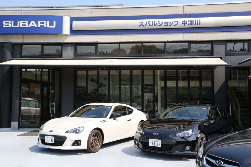 甘露なスバルXVハイブリッドをアウトバック3.6Rと重ねる_f0076731_18571834.jpg