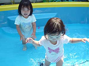 キッズステーションの水あそび_e0325335_14401945.jpg