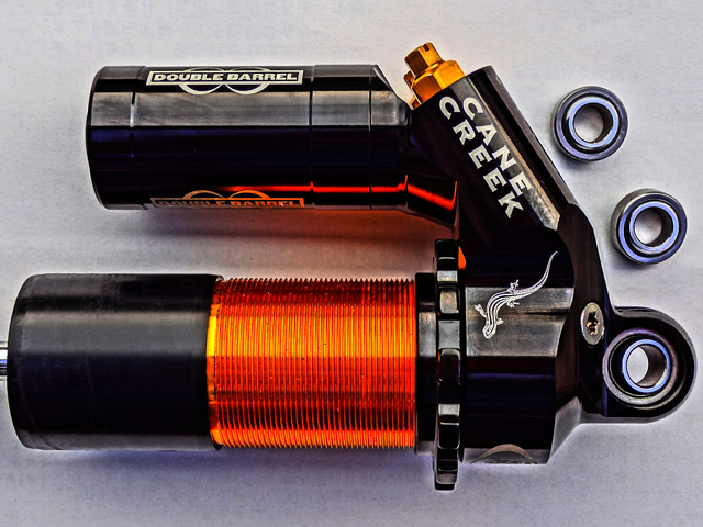 CANE CREEK DOUBLE BARREL with spherical bearings_b0049658_19265231.jpg
