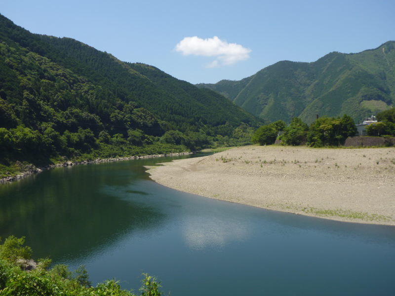 \"日本一の宝物\"四万十川の自然に心酔。またいつか再び－高知・自然満喫の自転車旅行③_e0138081_527382.jpg