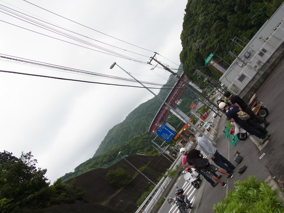 d0326610_08349.jpg