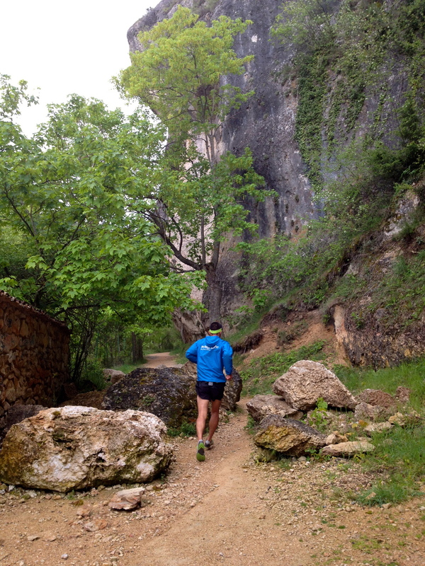 2013/05/19 Trail Running in Cuenca day.1_b0220886_14194375.jpg