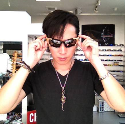 OAKLEYプレミアムサングラスEllite CollectionサングラスPITBOSS2(ピットボス・ツー)入荷!_c0003493_20452791.jpg