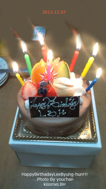 youchanさんちの　Birthday　Cake_f0013346_233235.jpg