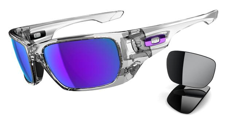 OAKLEYライフスタイル初・スウィッチロック搭載アイウェアSTYLE SWITCH(スタイルスウィッチ)入荷!_c0003493_13125494.jpg