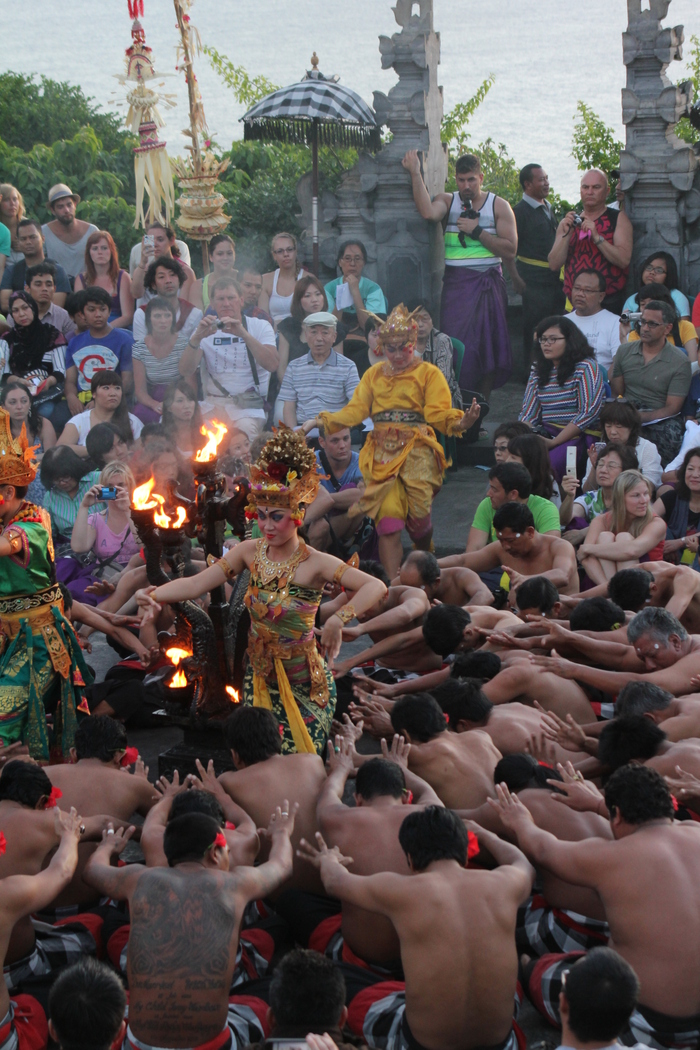 ケチャダンス Kecak Dance_d0018656_0302484.jpg