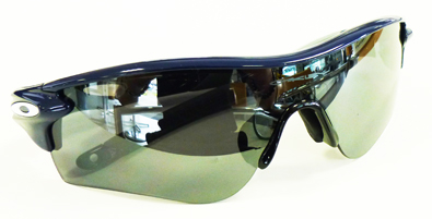 OAKLEYサングラス・スポーツパフォーマンスモデル2013年夏・新色入荷!_c0003493_1657917.jpg