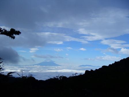 13.7.6-7　編笠山＆青年小屋テント泊②_d0180297_15553755.jpg