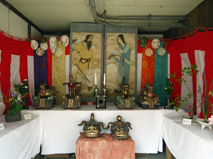 1４日の宮出し皮切りに１３年の山ノ内八雲神社例大祭開始_c0014967_1823551.jpg