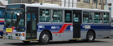 西肥自動車の新エアロスター 7題_e0030537_1193257.jpg