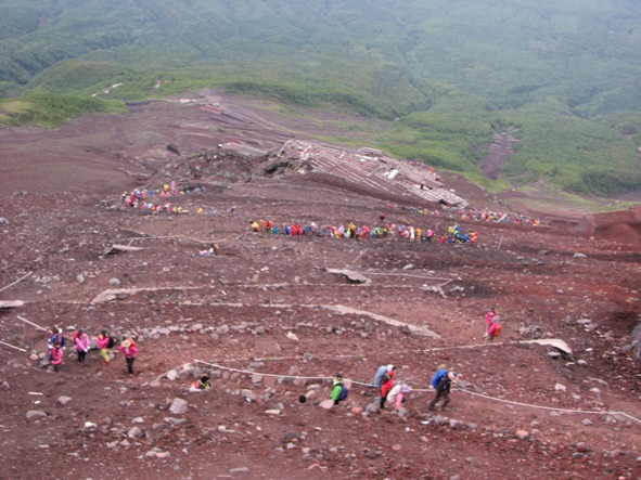 日本一特殊な富士山_e0112941_14534180.jpg