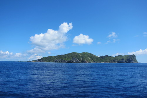 Tonaki Island-1._c0153966_16544678.jpg