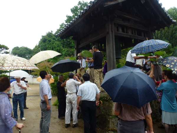 神戸市垂水区転法輪寺の蓮祭りと秘仏のご開帳　on　2013-7-15_b0118987_6175811.jpg