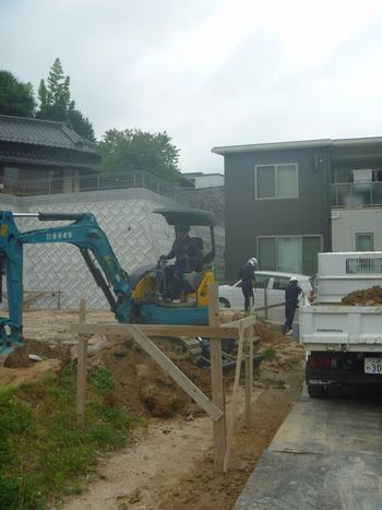 基礎工事。_b0131012_16304392.jpg