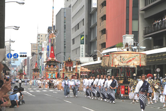 祇園祭 山鉾巡行_e0048413_14453676.jpg