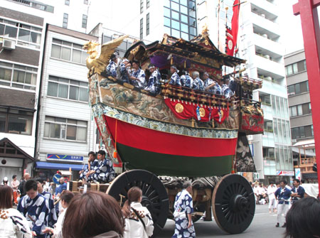 祇園祭 山鉾巡行_e0048413_14473014.jpg