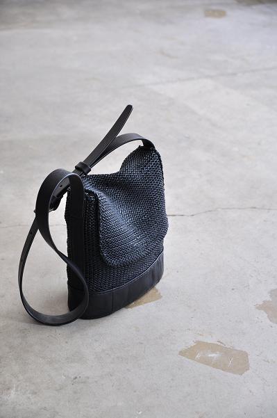 womb(10)　Leather Knit Small Shoulder Bag_d0120442_211519100.jpg