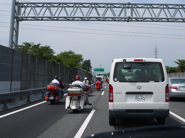 b0190092_237391.jpg