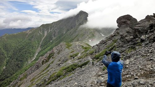 白峰三山縦走　　北岳　間ノ岳　農鳥岳_a0157297_0452234.jpg