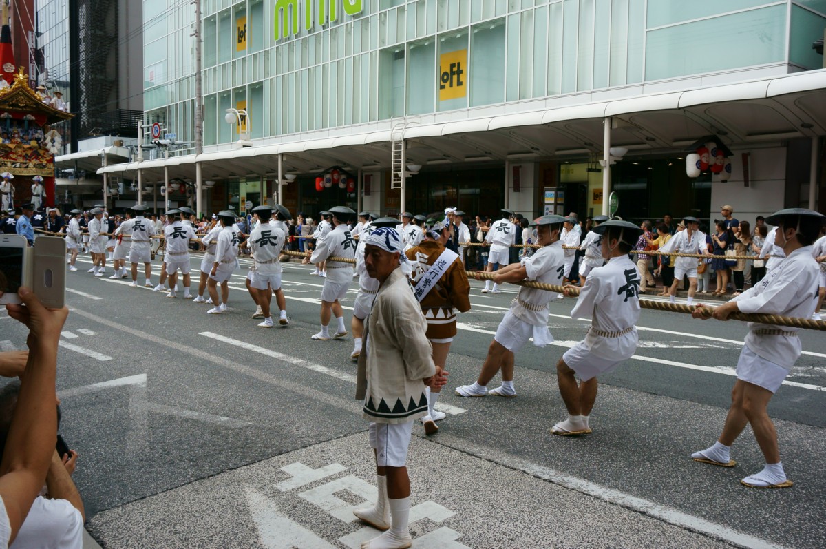 祇園祭り山鉾巡行２０１３　－　長刀鉾_c0156404_10195068.jpg